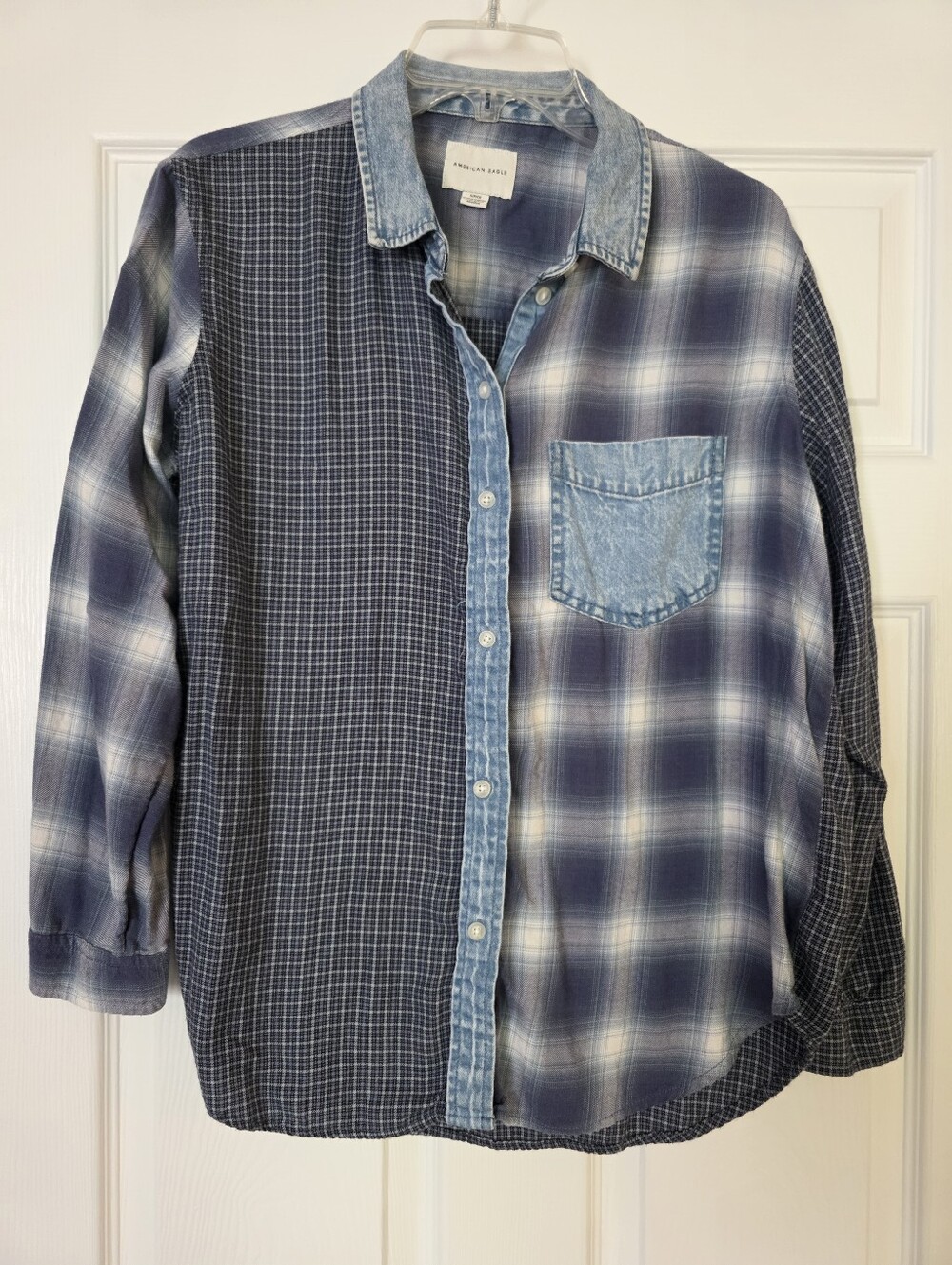 Womens American Eagle Blue Mixed Plaid Long Sleeve Button Shirt Size Small Soft